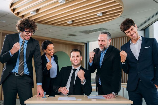 Vêtements personnalisés : Outil efficace pour renforcer la confiance client