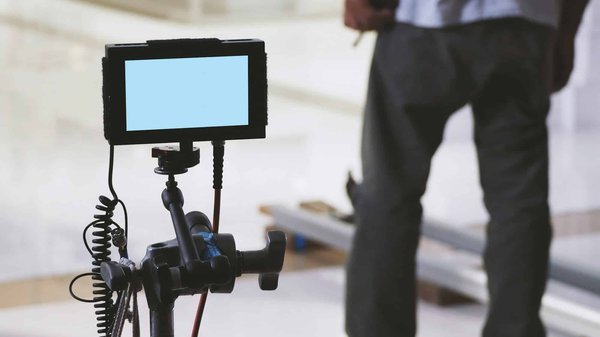 L'art de l'agence vidéo : Techniques avancées pour captiver l'audience